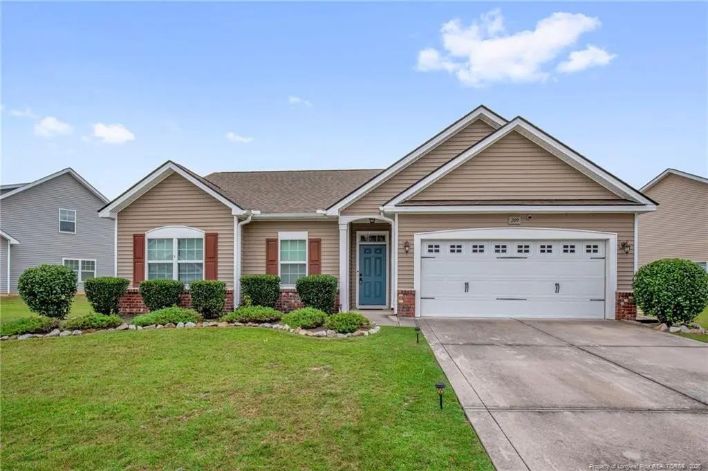 209 Meherrin Loop, Raeford