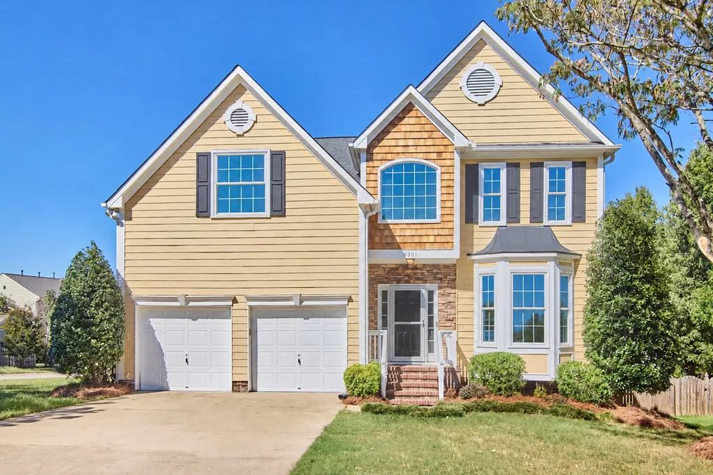 5301 Greyfield Boulevard, Durham