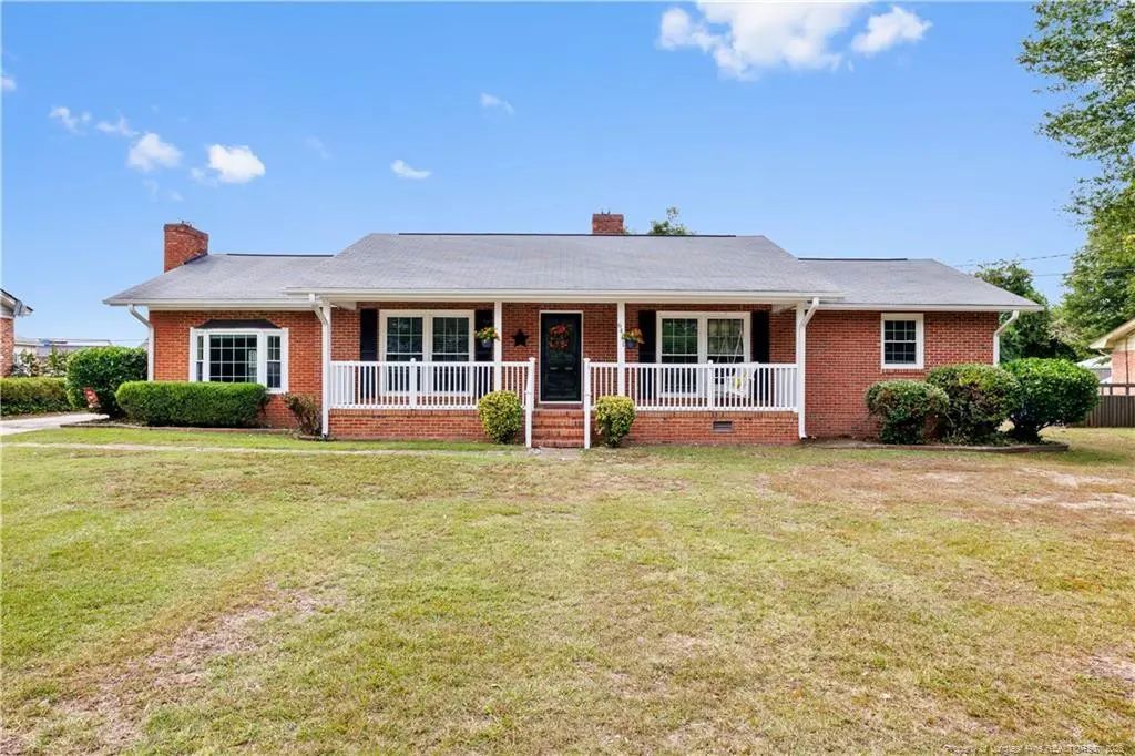 6411 Deland Avenue, Fayetteville