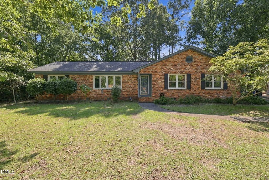 6320 Milford Road, Fayetteville