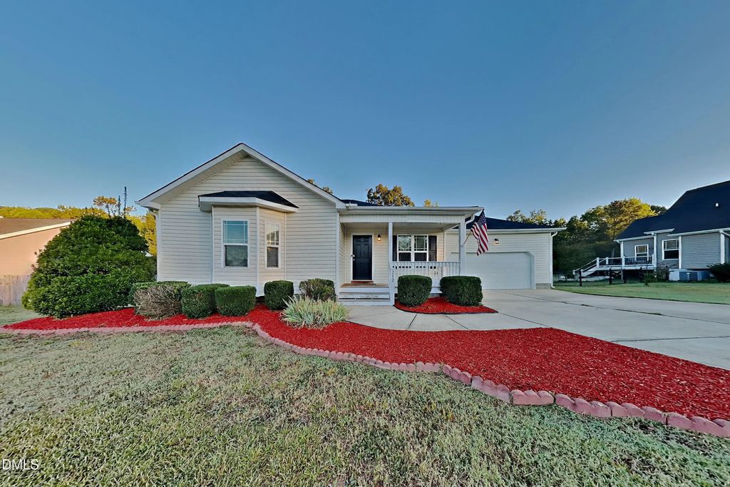 282 Oxfordshire Drive, Fuquay Varina