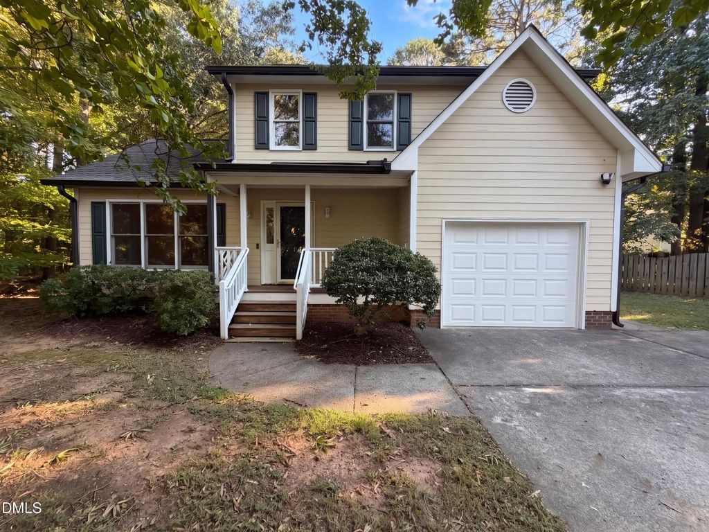 8 Big Bluff Place, Durham
