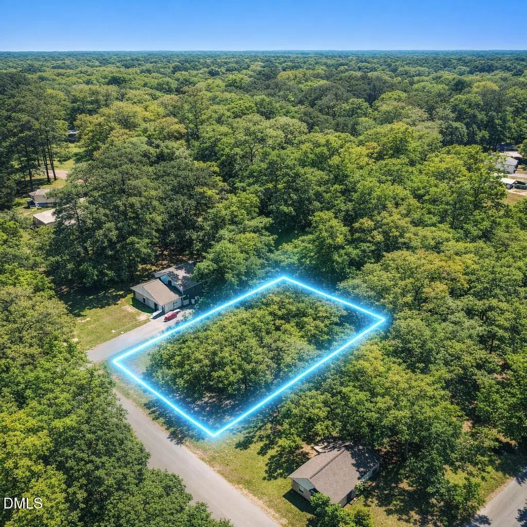 910 Flanders Drive, Durham