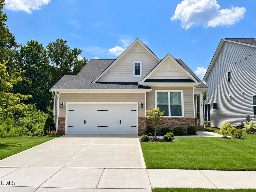 147 Thrower Lane, Garner