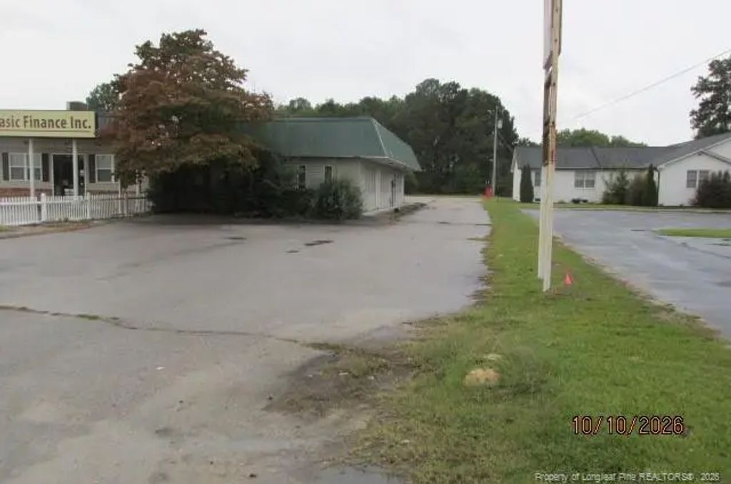 716 E 4th Avenue, Red Springs