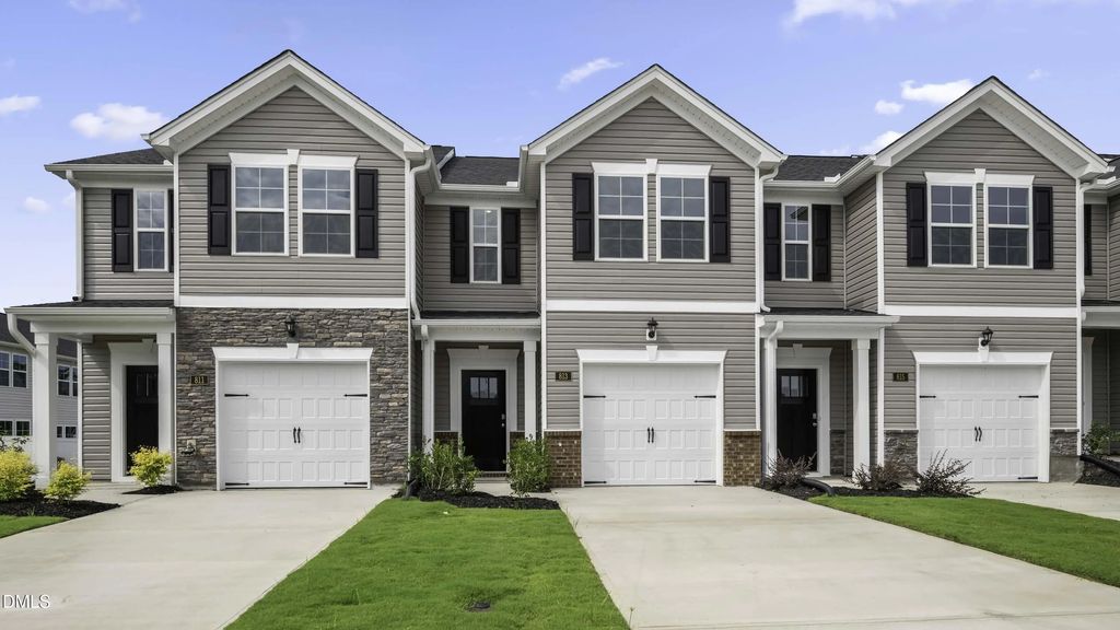 813 Gaelic Drive, Gibsonville