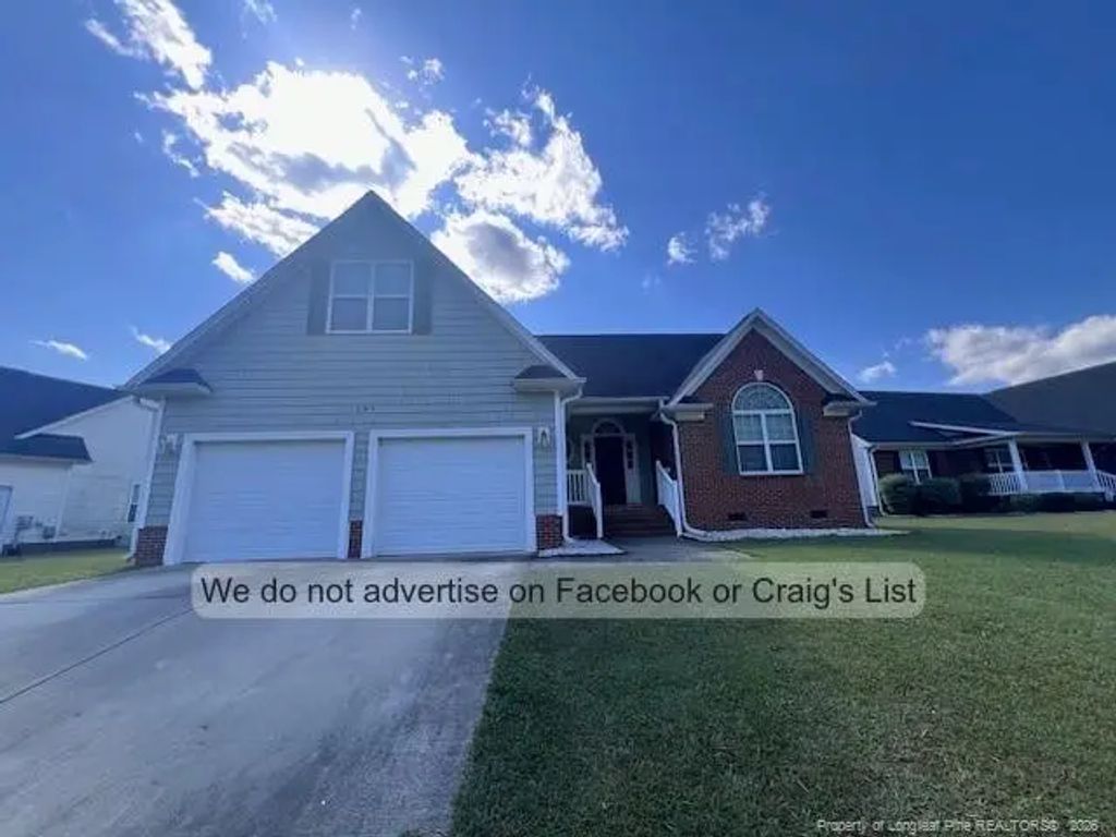 191 Trips Court, Raeford