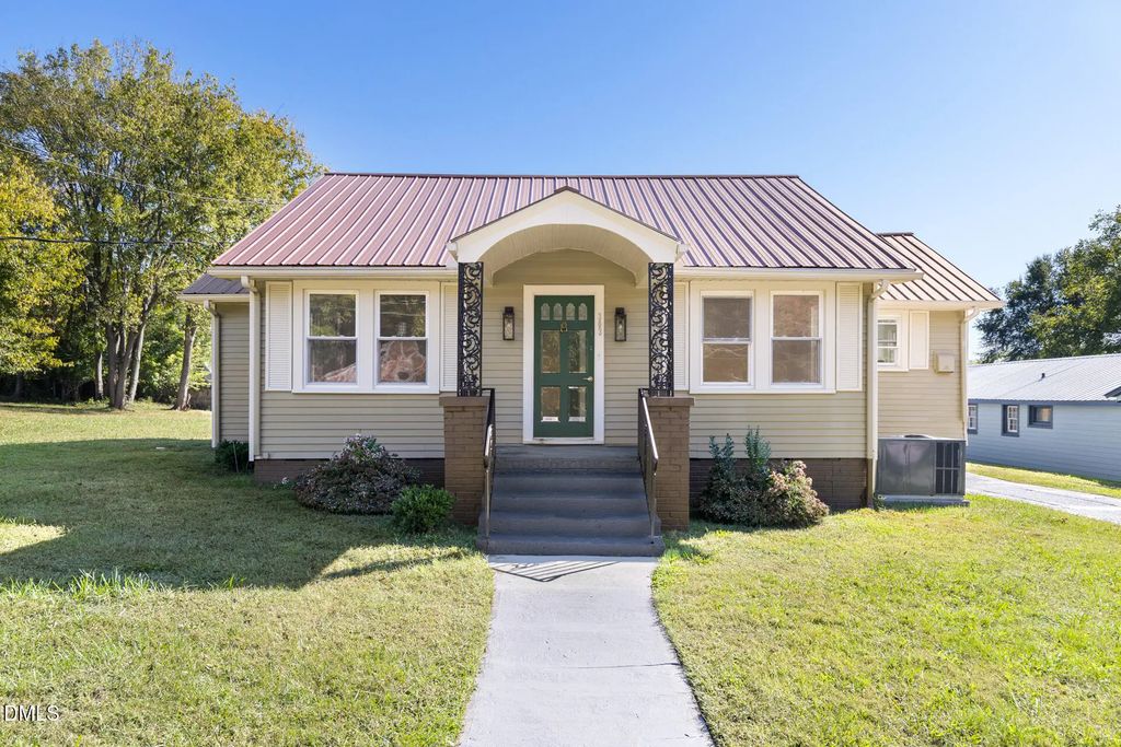 303 W Hl Avenue S, Hillsborough