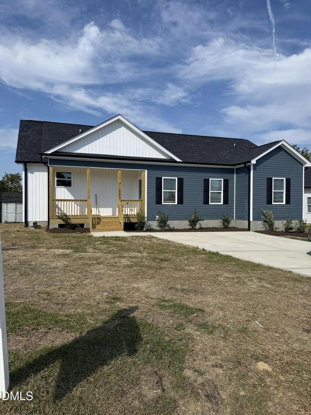 123 W Old Glencoe Road, Burlington