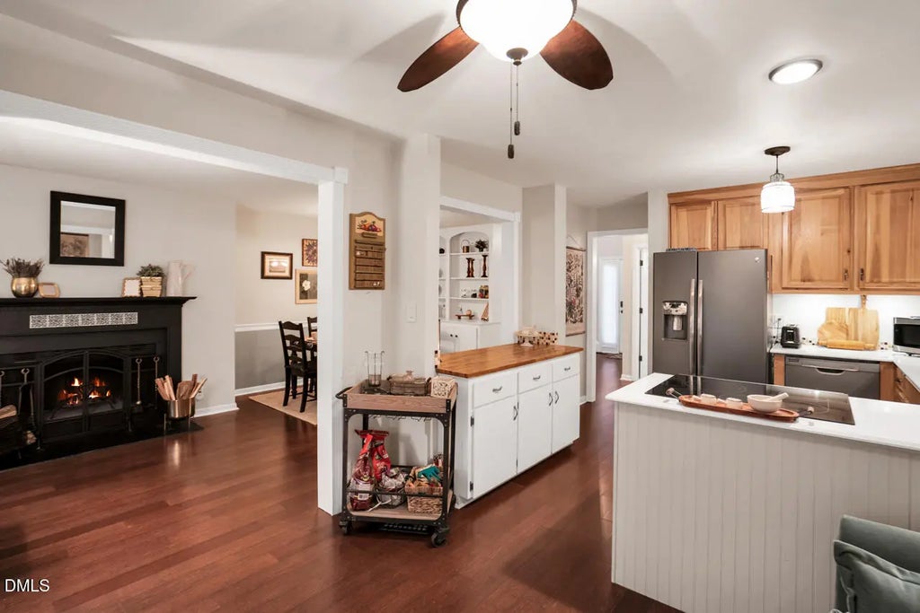 83 Stoneridge Road, Durham