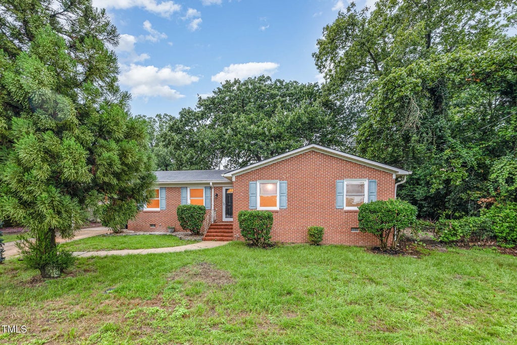 1310 Bingham Drive, Fayetteville