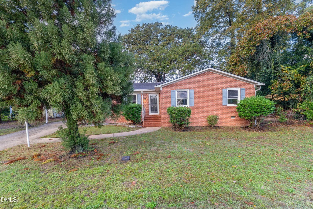 1310 Bingham Drive, Fayetteville