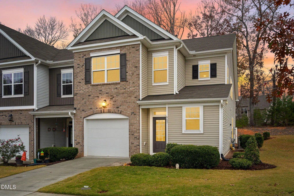 547 Historic Drive, Hillsborough