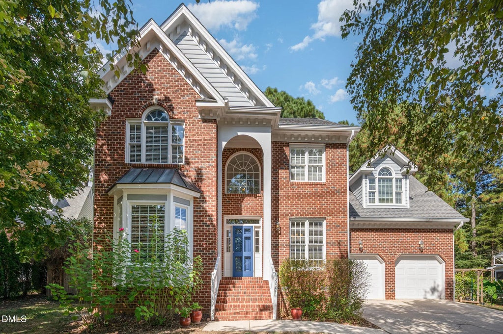 8004 Looking Glass Court, Raleigh