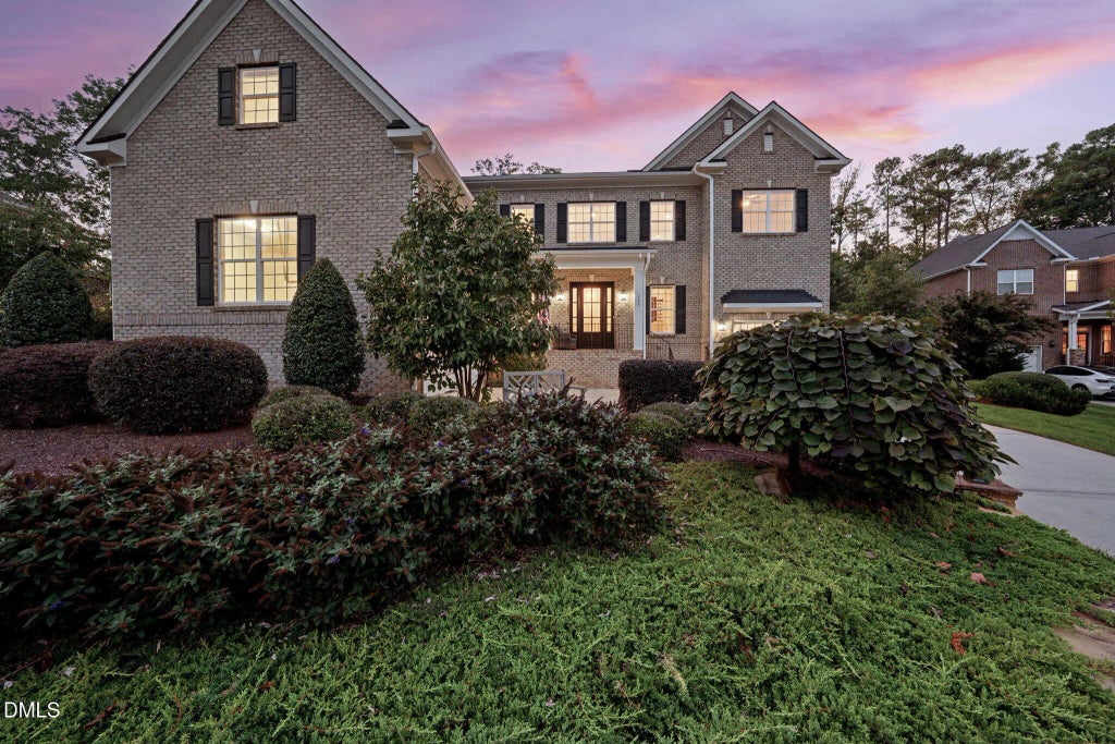 329 Lady Marian Court, Cary