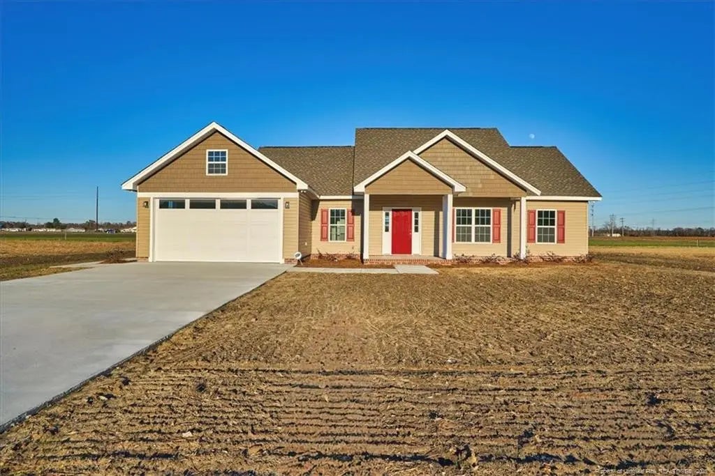 1411 Tupelo Lane, Pembroke