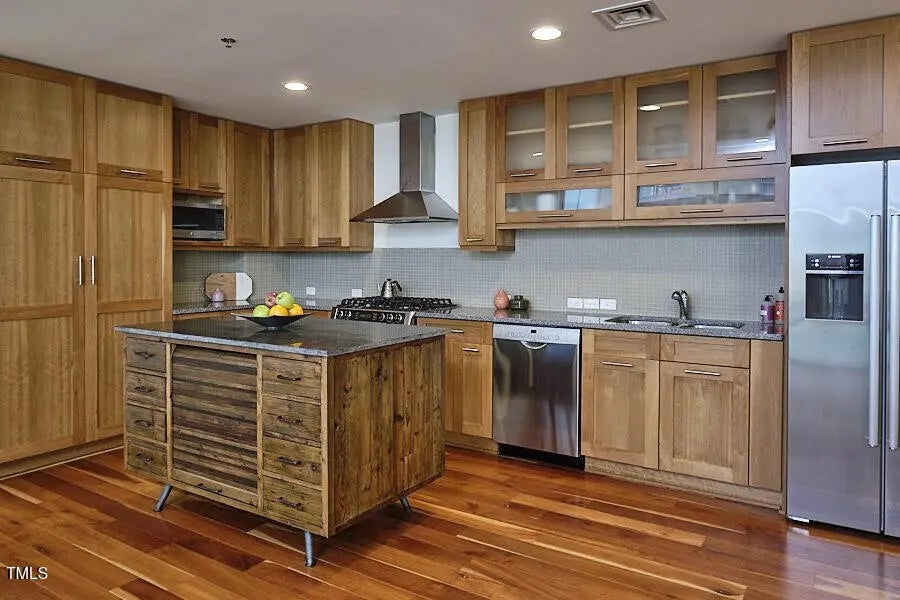 601 W Rosemary Street 712, Chapel Hill