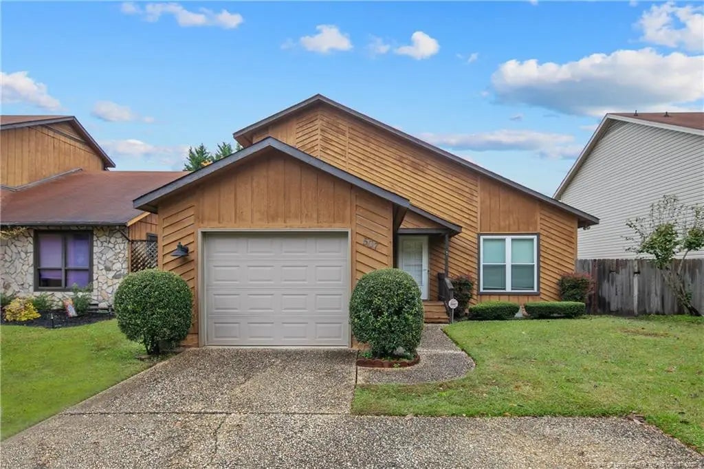 507 S Mcpherson Church Road, Fayetteville