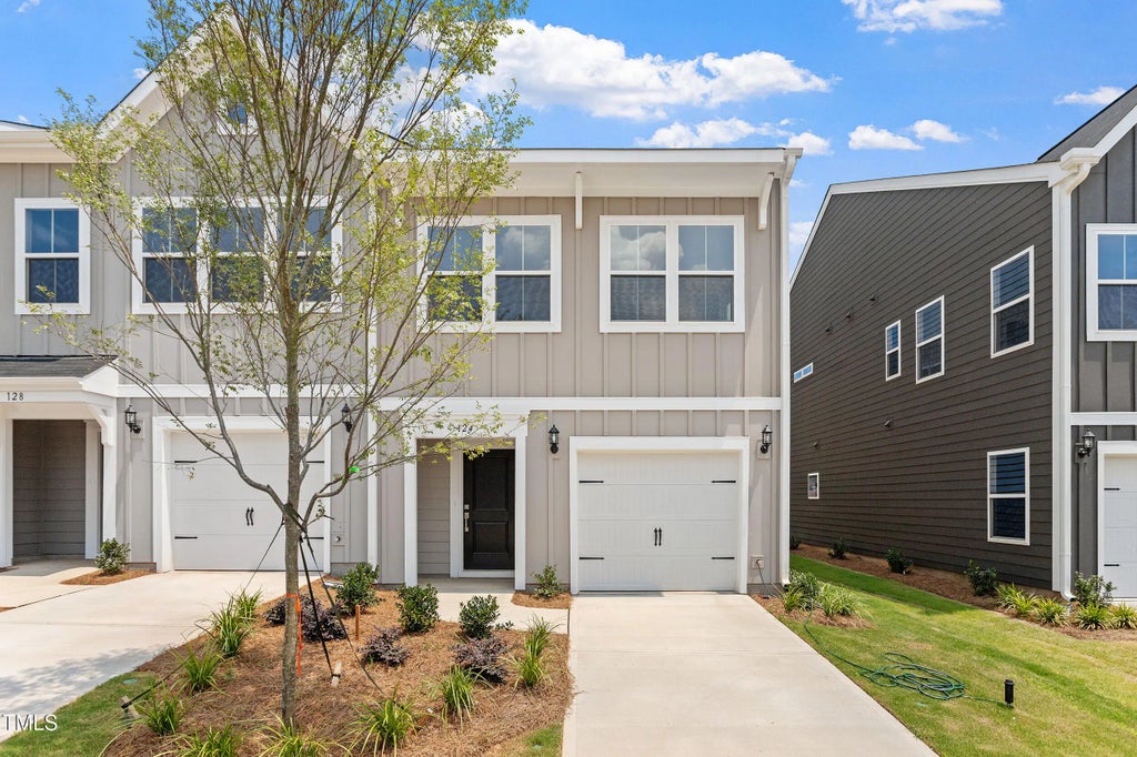 124 Central Townes Way 291, Raleigh