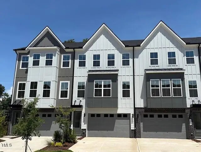 1005 Regalia Road 32, Durham