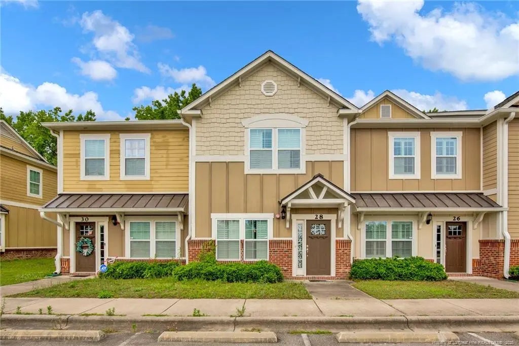 28 Hunters Run Avenue, Pembroke