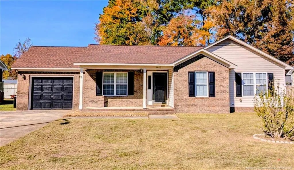 1013 Whiskerlake Drive, Fayetteville
