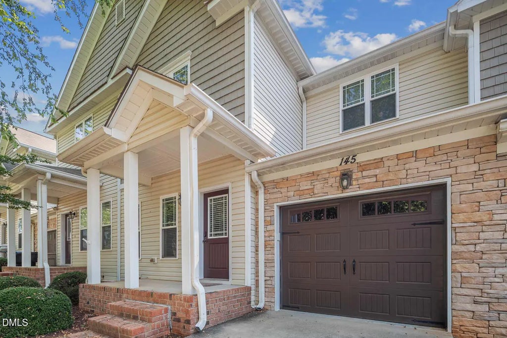 145 Mariah Towns Way, Garner