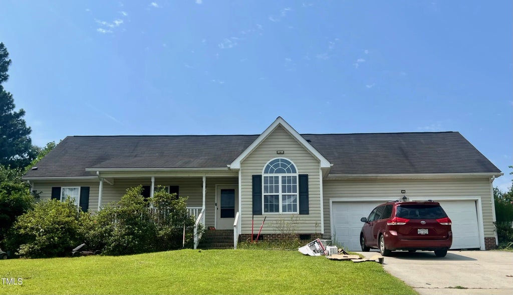 1110 Roundabout Road, Cameron