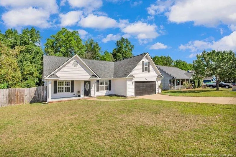 7808 Redwood Avenue, Fayetteville