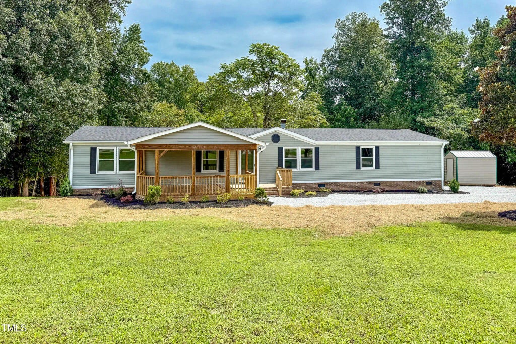 466 Crystal Springs Drive, Timberlake