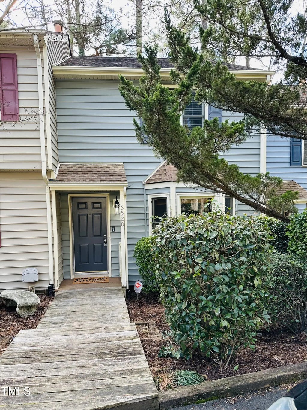 6520 Thetford Court, Raleigh