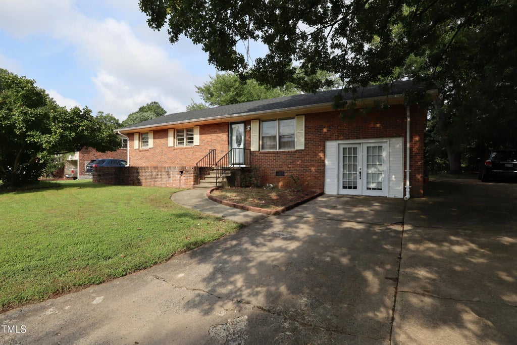 1115 Lorraine Street, Graham