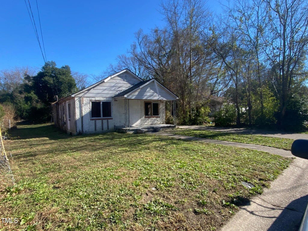 816 E Orange Street, Fayetteville