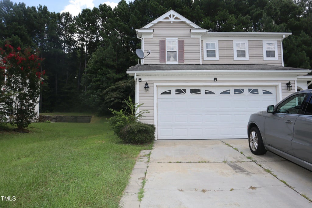 912 Obsidian Way, Durham