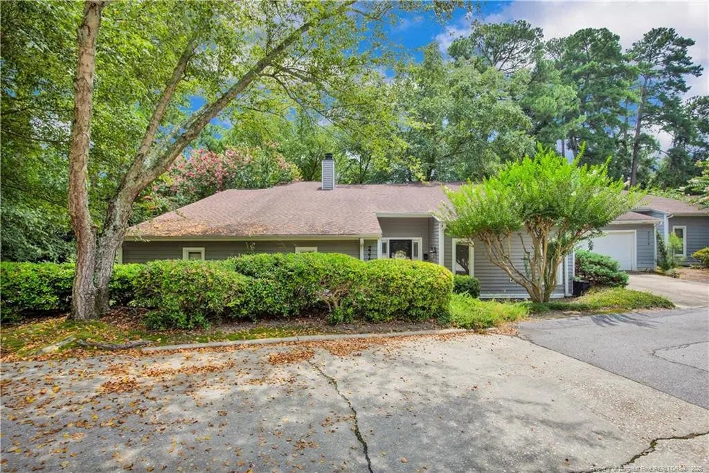 2375 Raeford Road, Fayetteville