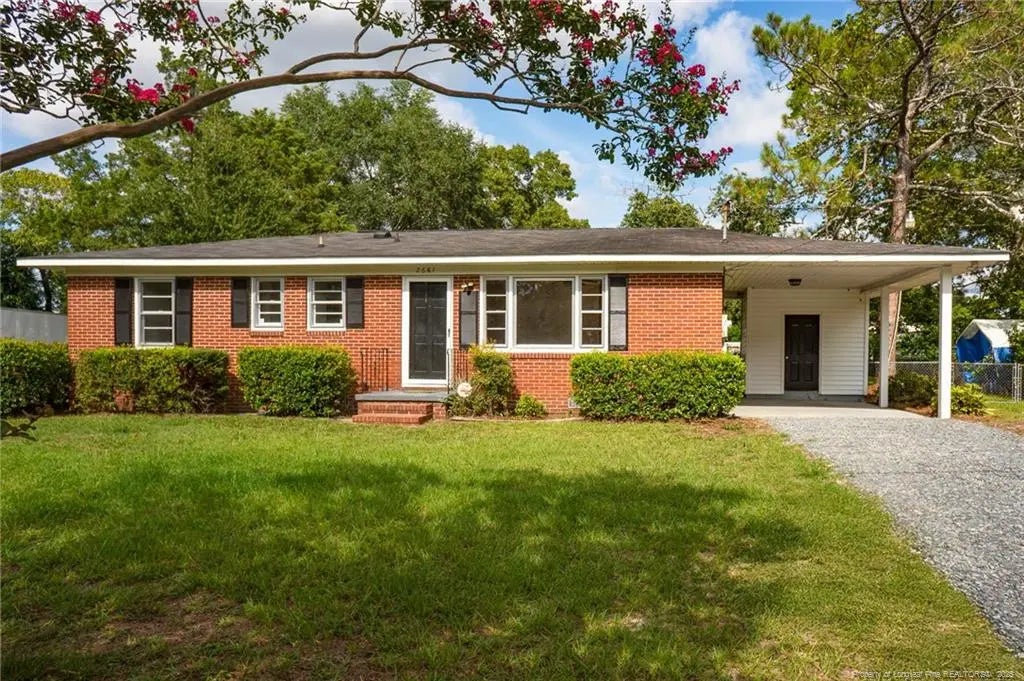 2661 Upchurch Drive, Fayetteville