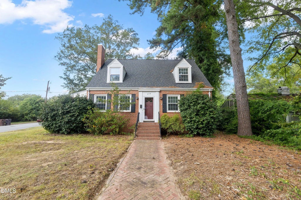 630 W Club Boulevard, Durham