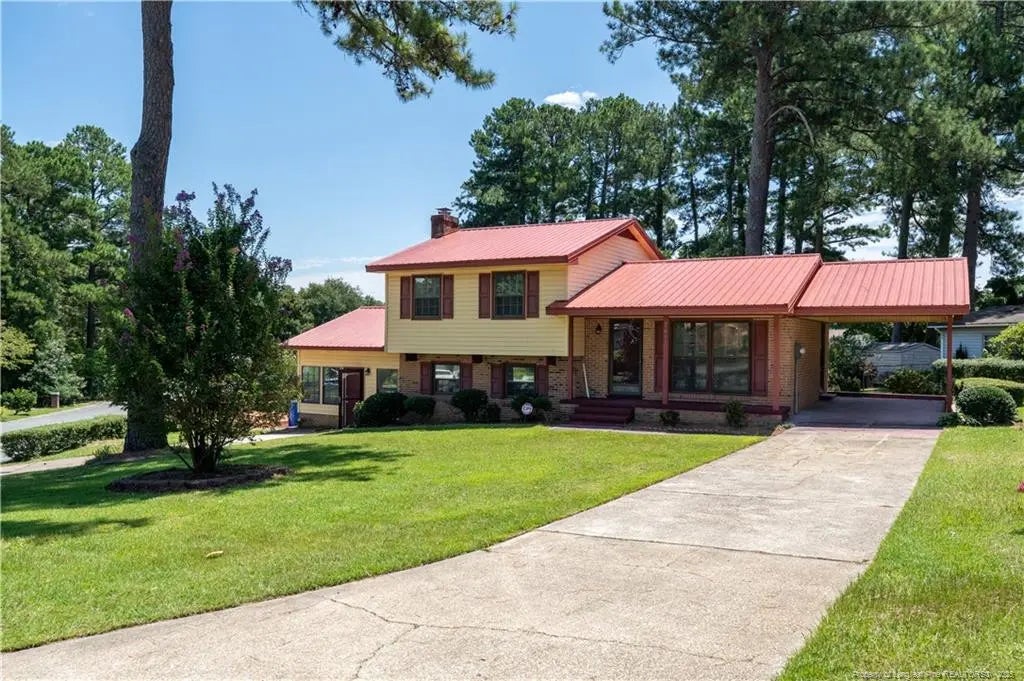 701 Edgehill Road, Fayetteville