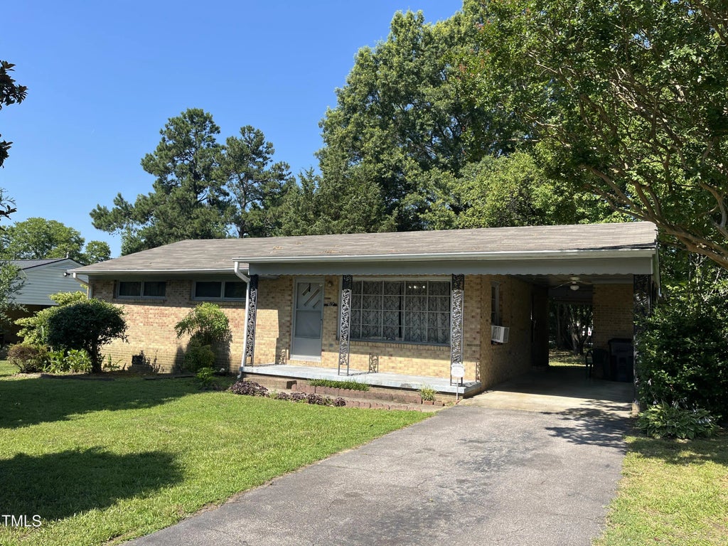 417 Sunnyview Road, Henderson