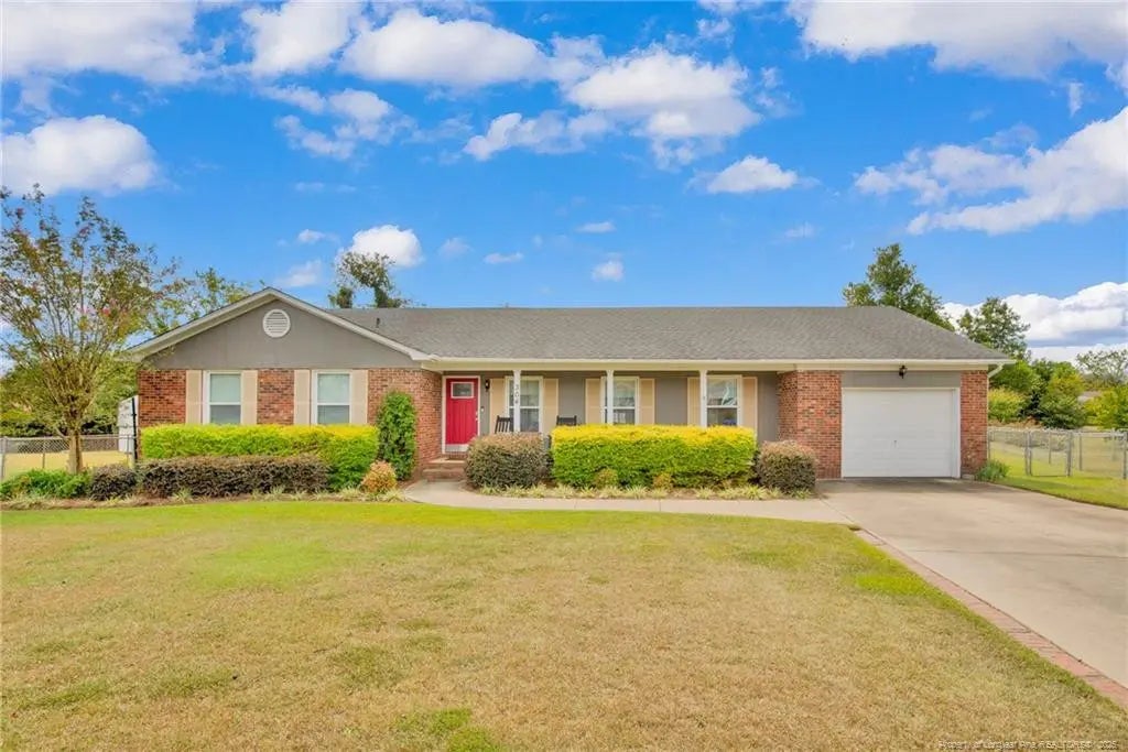 304 Rail Fence Court, Fayetteville
