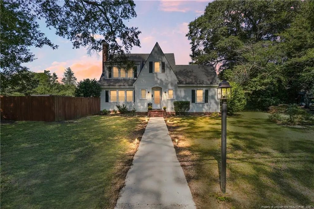 717 Peden Street, Laurinburg