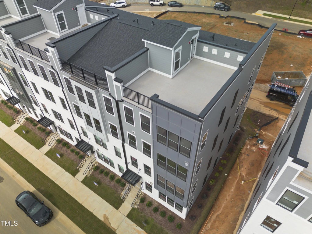 10537 Pleasant Branch Drive 201, Raleigh