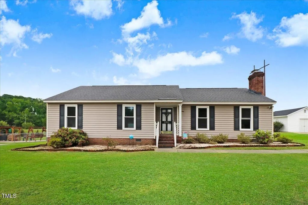 2311 Alyson Drive N, Wilson