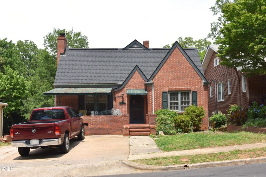 2210 Hope Street, Raleigh