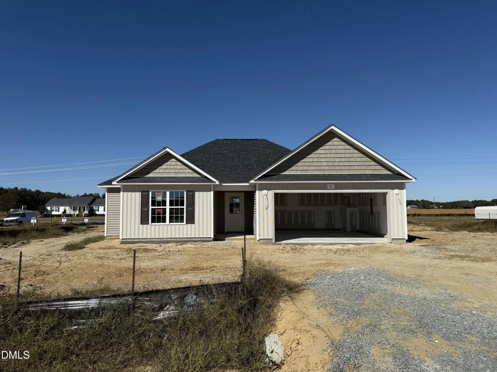 15 Littlefield Lane, La Grange