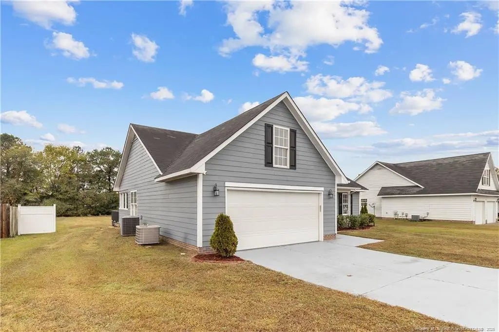 146 Canter Drive, Raeford