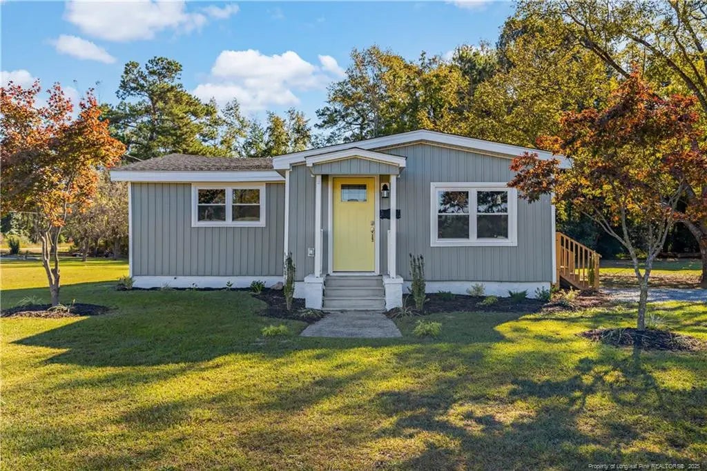 1340 George Perry Lee Road, Dunn