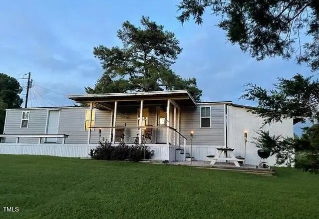 529 Flanagan Road, Henderson