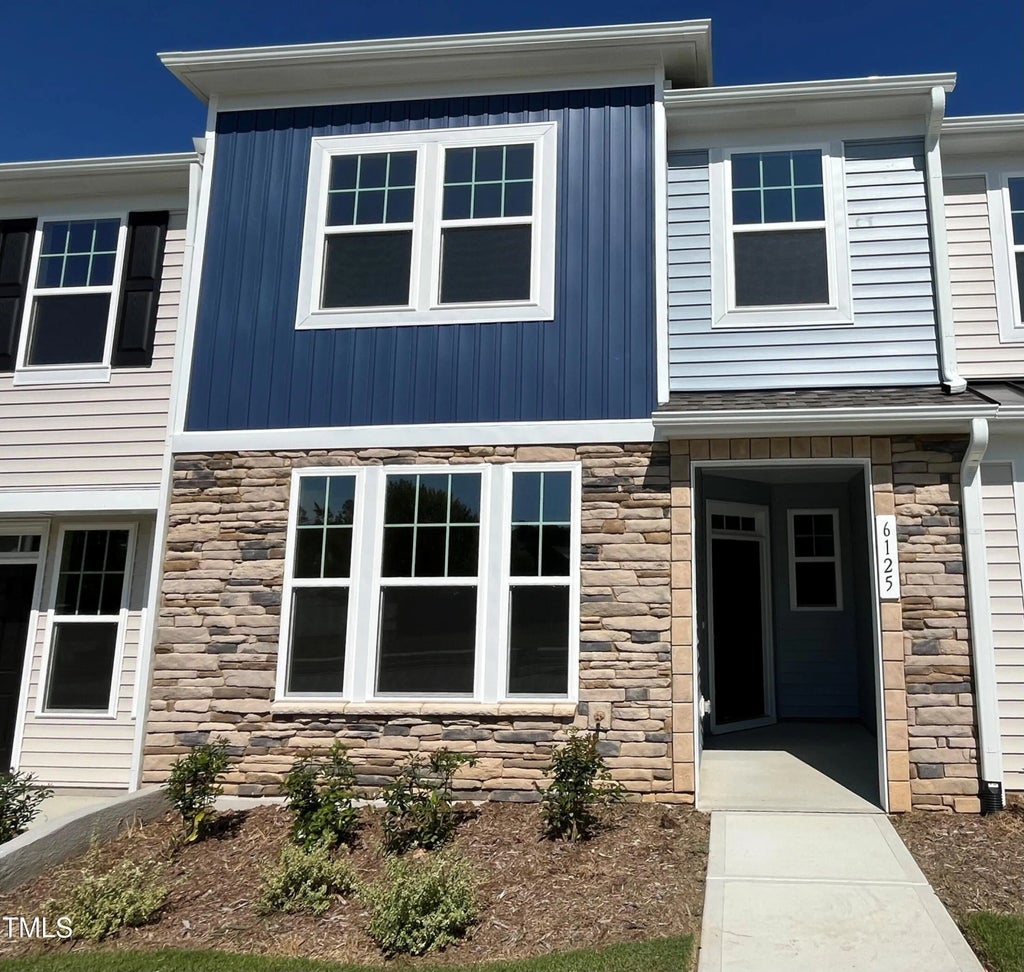 6125 Arsenal Avenue, Raleigh