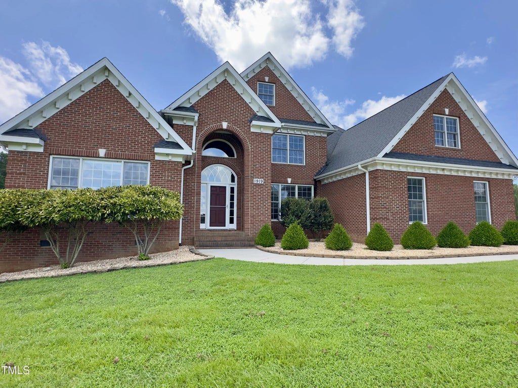 1919 Phelps Road, Hillsborough
